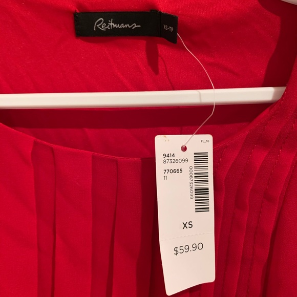 Red dress - Picture 2 of 3